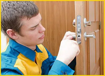 Metro Locksmith Services Tampa, FL 813-778-0318 - 16-emergency-unlock